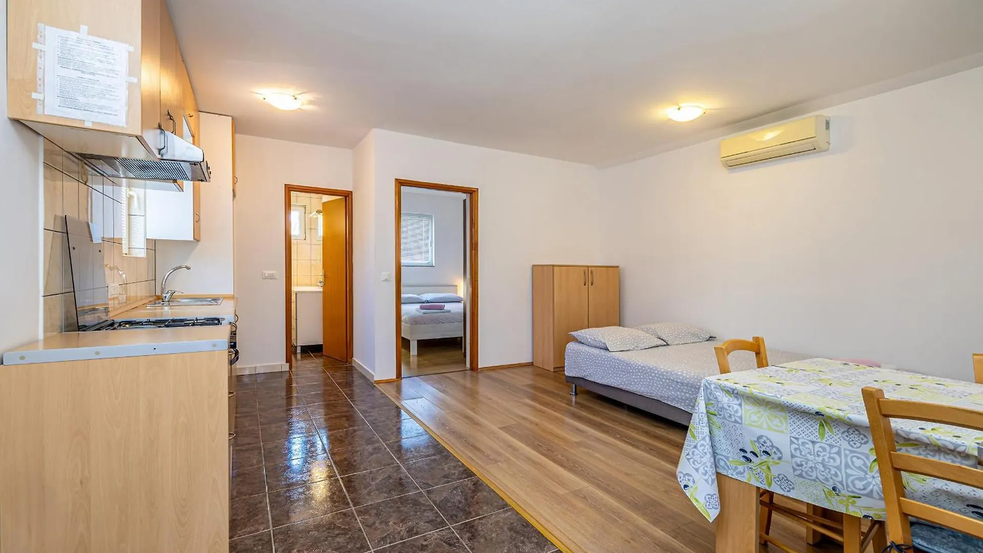 Holiday Home Boro Linardići Hırvatistan